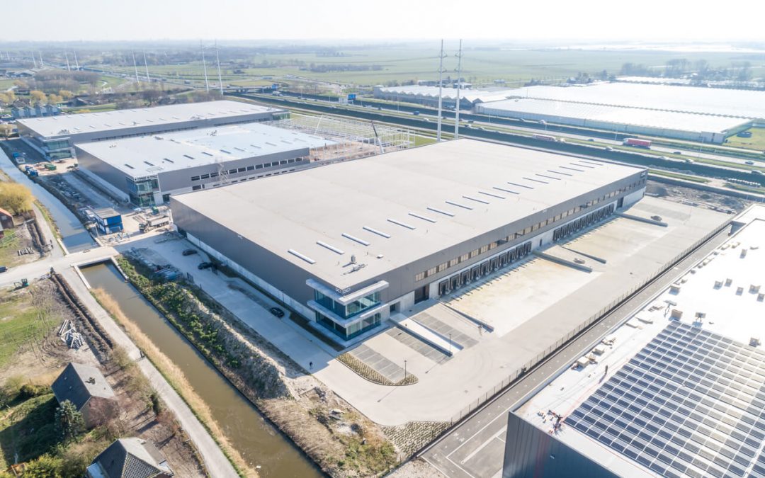 DHG VERHUURT 7.000 M² VAN SMARTLOG DEN HAAG AAN MEDUX